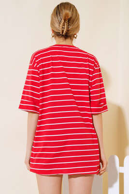 Çizgili Kırmızı Tshirt - Kadın Giyim Modelleri