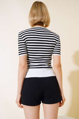 Çizgili Kısa Kol Triko Body Beyaz - Kadın Giyim Modelleri