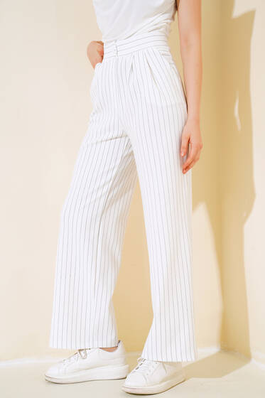Çizgili Krep Salaş Pantolon Ekru - Kadın Giyim Modelleri
