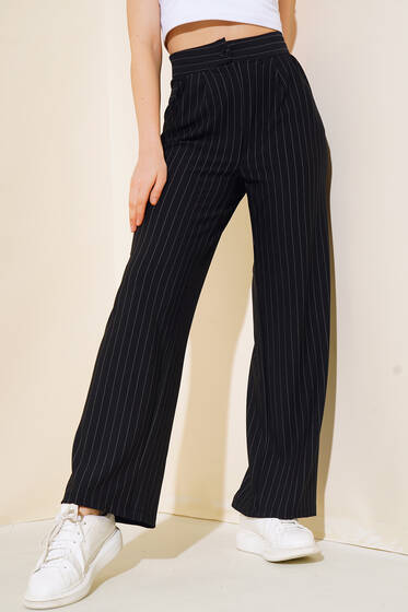Çizgili Krep Salaş Pantolon Siyah - Kadın Giyim Modelleri