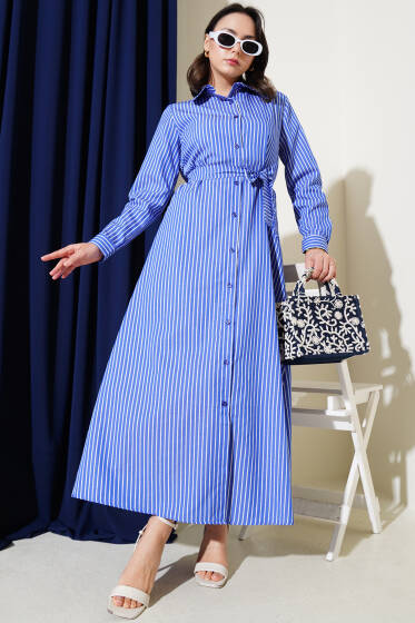 Çizgili Kuşaklı Elbise Saks - Elbise