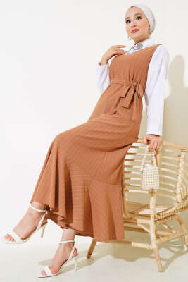 Çizgili Kuşaklı Jile Elbise Camel 