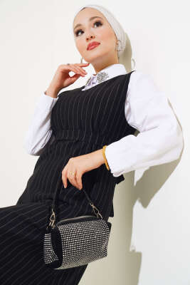 Çizgili Kuşaklı Jile Elbise Siyah - Tesettür Elbise