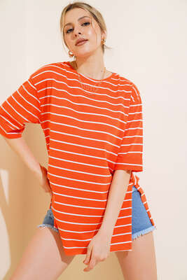 Çizgili Oranj Tshirt - Kadın Giyim Modelleri