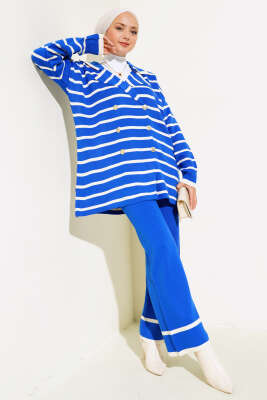 Çizgili Salaş Ceketli Triko Takım Saks 