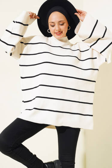 Çizgili Salaş Dik Yaka Triko Tunik Bej - Tunik