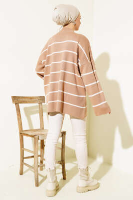 Çizgili Salaş Dik Yaka Triko Tunik Büsküvi - Triko Tunik