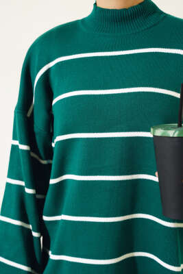 Çizgili Salaş Dik Yaka Triko Tunik Nefti - Triko Tunik