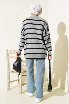 Çizgili Salaş Hırka Gri Siyah - Triko Hırka