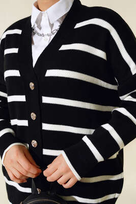 Çizgili Salaş Hırka Siyah - Triko Hırka