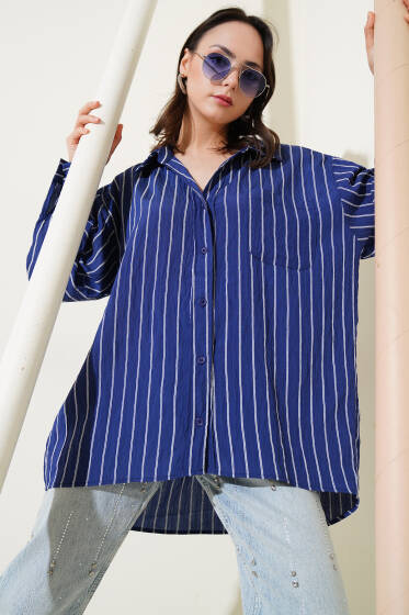 Çizgili Tek Sırt Pileli Gömlek Lacivert - Gömlek