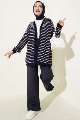 Çizgili Üçgen Ajurlu Triko Hırka Lacivert - Hırka