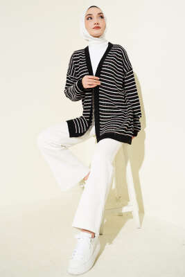 Çizgili Üçgen Ajurlu Triko Hırka Siyah - Hırka