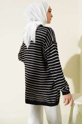 Çizgili Üçgen Ajurlu Triko Hırka Siyah - Yılın Fırsatı