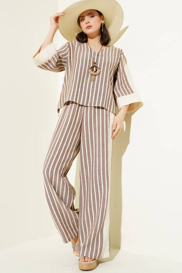 Çizgili V Yaka Keten İkili Takım Kahve - İkili Takım
