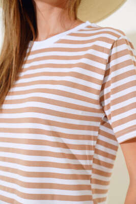 Çizgili Viskon T-shirt Latte - Kadın Giyim Modelleri