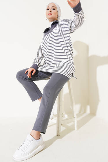 Çizgili Yakası Yarım Fermuarlı İkili Takım Füme - İkili Takım