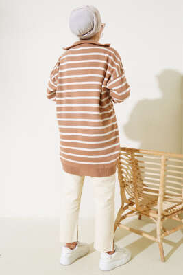 Çizgili Yakası Yarım Fermuarlı Triko Tunik Büsküvi - Triko Tunik