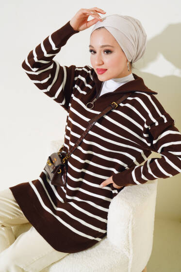 Çizgili Yakası Yarım Fermuarlı Triko Tunik Kahve - Tunik