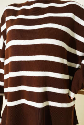 Çizgili Yan Yırtmaçlı Triko Kazak Kahve - Triko Kazak