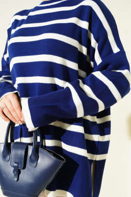 Çizgili Yan Yırtmaçlı Triko Kazak Lacivert - Triko Kazak