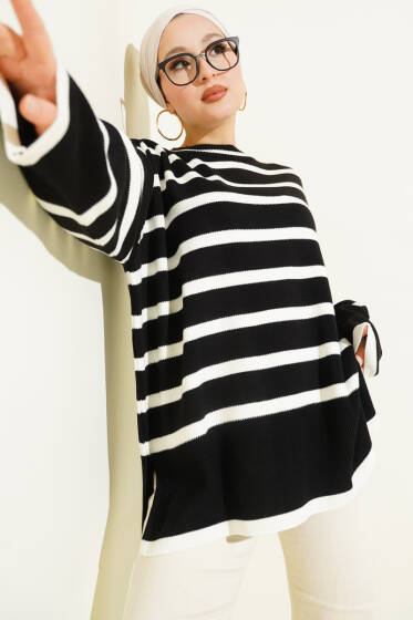 Çizgili Yan Yırtmaçlı Triko Kazak Siyah - Triko Kazak