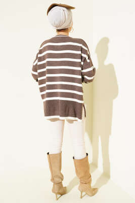 Çizgili Yan Yırtmaçlı Triko Kazak Vizon - Triko Kazak