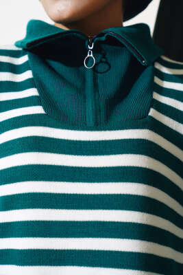 Çizgili Yarım Fermuarlı Triko Tunik Nefti - Triko Tunik