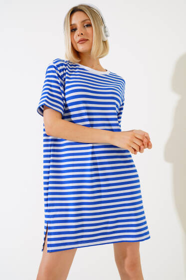 Çizgili Yırtmaçlı Uzun T-shirt Saks - Yeni Giyim