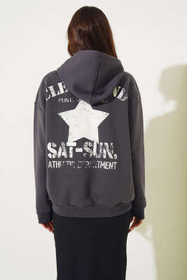 Cleveland Yazılı Kapüşonlu Üç İplik Sweatshirt Füme - Kadın Giyim Modelleri