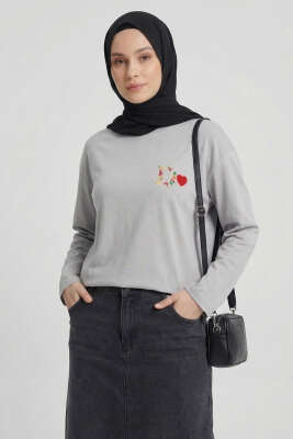 D Logolu Kalp Armalı Tunik Gri - SAS