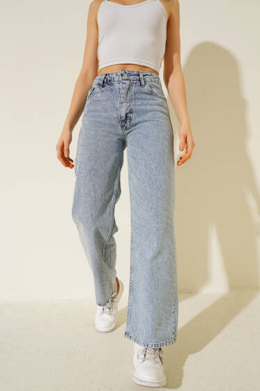 Dalga Sıra Taşlı Bol Paça Kot Pantolon Açık Kar - Kadın Giyim Modelleri