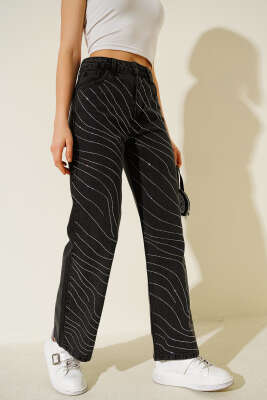 Dalga Sıra Taşlı Kot Pantolon Siyah - Kadın Giyim Modelleri