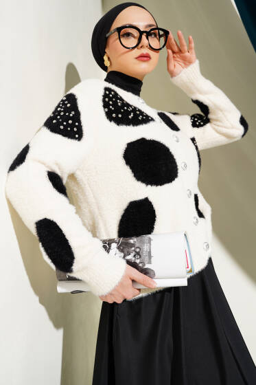 Dalmaçya Desen İncili Kısa Triko Hırka Krem - Triko