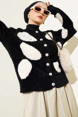 Dalmaçya Desen İncili Kısa Triko Hırka Siyah - Triko Hırka