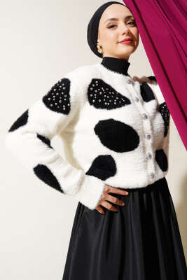 Dalmaçya Desen İncili Kısa Triko Hırka Vanilya - Triko