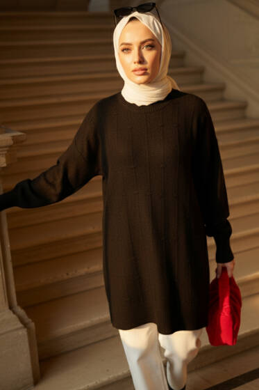 Damla Kabartmalı Yumoş Triko Tunik Siyah - Tunik