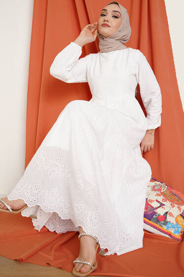 Dantel Detaylı Fisto Elbise Ekru - Tesettür Elbise