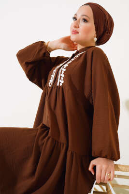 Dantel Detaylı Kat Kat Elbise Kahve - Tesettür Elbise