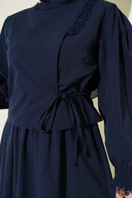 Dantel Detaylı Poplin Jile Elbise Lacivert - Elbise