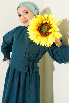 Dantel Detaylı Poplin Jile Elbise Zümrüt - Elbise