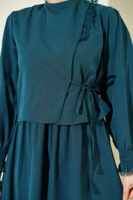 Dantel Detaylı Poplin Jile Elbise Zümrüt - Elbise