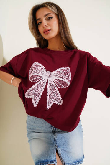 Dantel Fiyonk Baskılı T-shirt Bordo - Kadın Giyim Modelleri