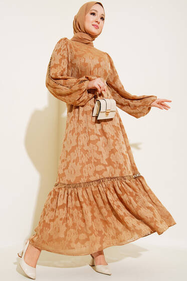 Dantel İşleme Detaylı Elbise Latte - Tesettür Elbise
