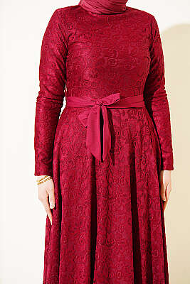 Dantel Nakışlı Kuşaklı Abiye Elbise Bordo - Elbise