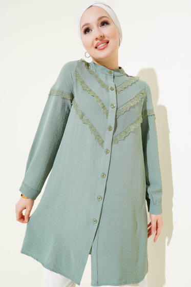 Dantel Süslemeli Hakim Yaka Gömlek Çağla Yeşili - Gömlek