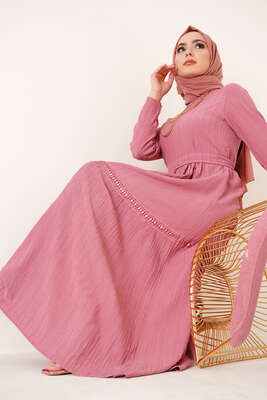 Dantel Süslemeli Kuşaklı Elbise Gül Kurusu 