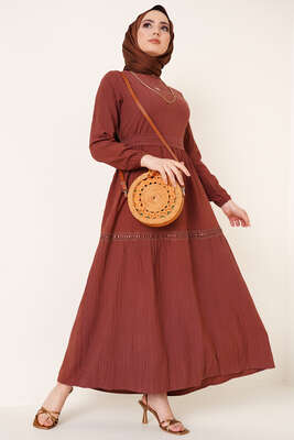 Dantel Süslemeli Kuşaklı Elbise Kahve 