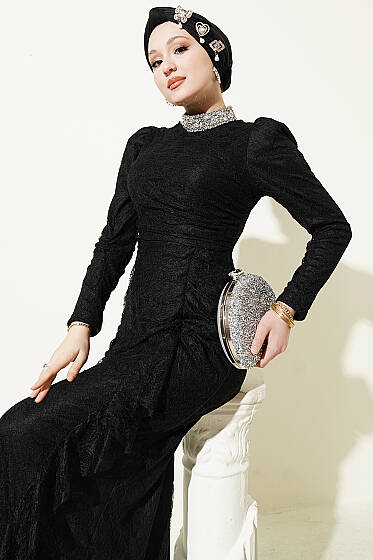 Dantelli Büzgülü Taşlı Abiye Elbise Siyah - Elbise