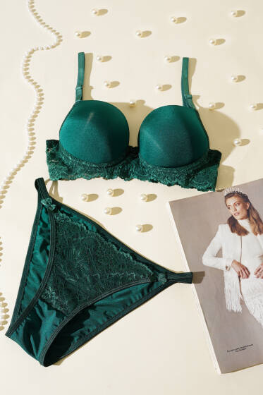 Dantelli Destekli Parlak Sütyen Takım Zümrüt - Destekli Sütyen Takım